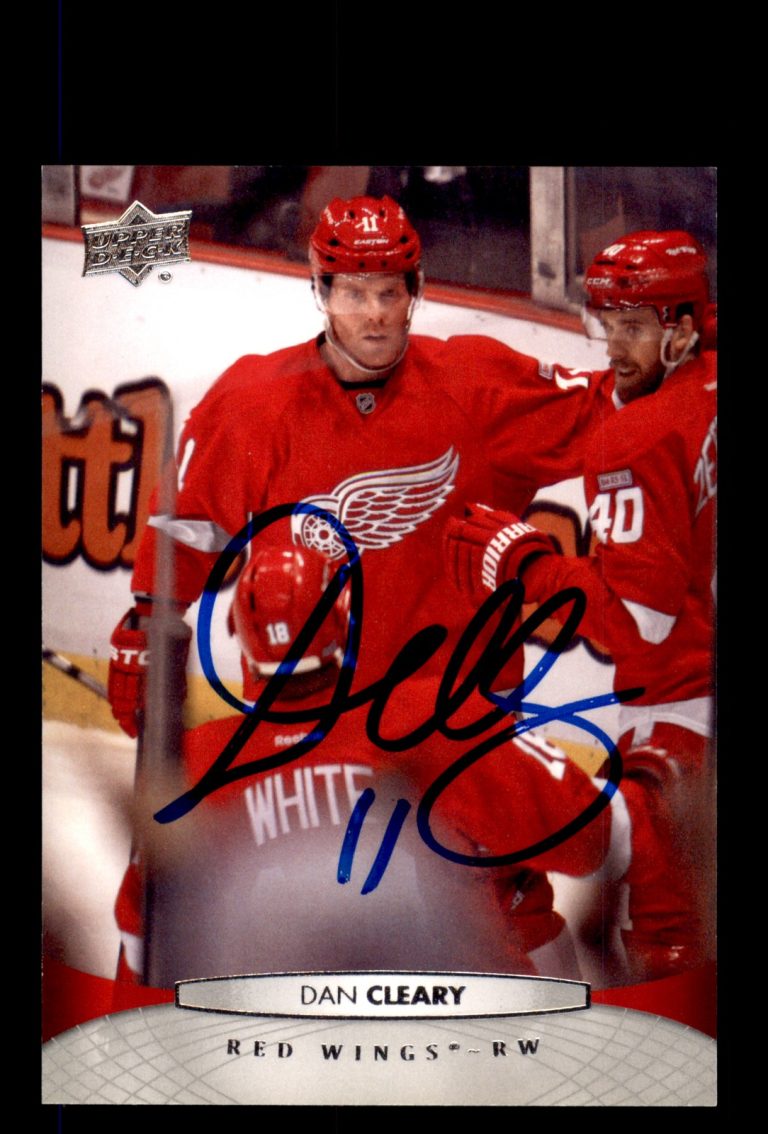 Signed Hockey Card Auto Dan Cleary 2011-12 Upper Deck #388 Detroit Red Wings