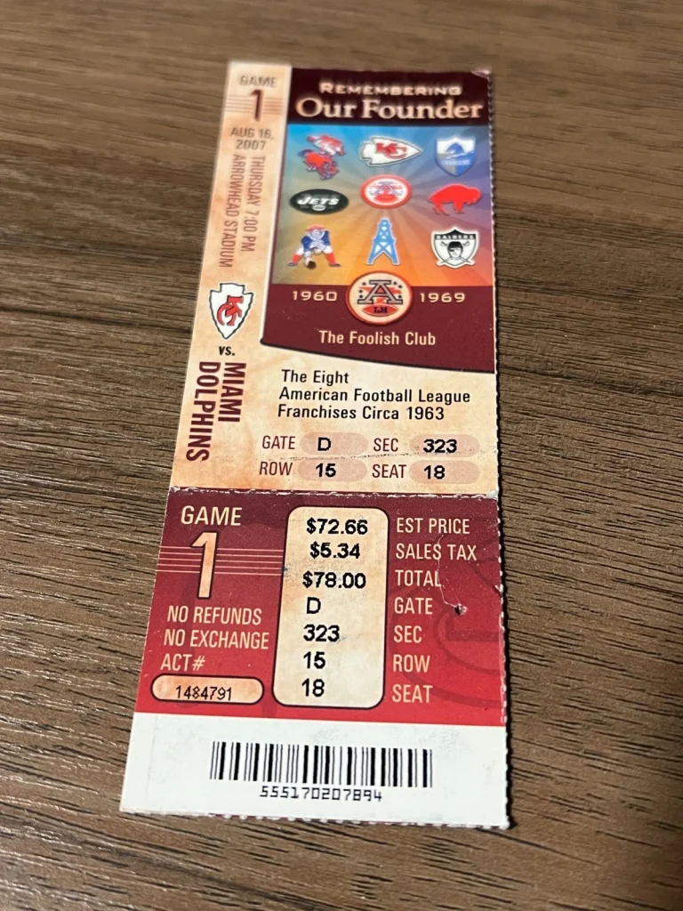 FOOTBALL TICKET STUB ARROWHEAD 2007 KANSAS CITY CHIEFS MIAMI DOLPHINS 8/16