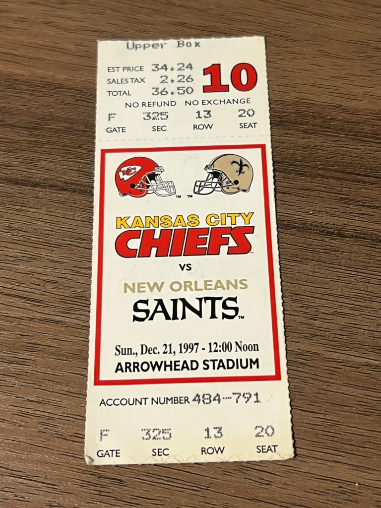 FOOTBALL TICKET STUB ARROWHEAD KANSAS CITY CHIEFS NEW ORLEANS 12/21 1997