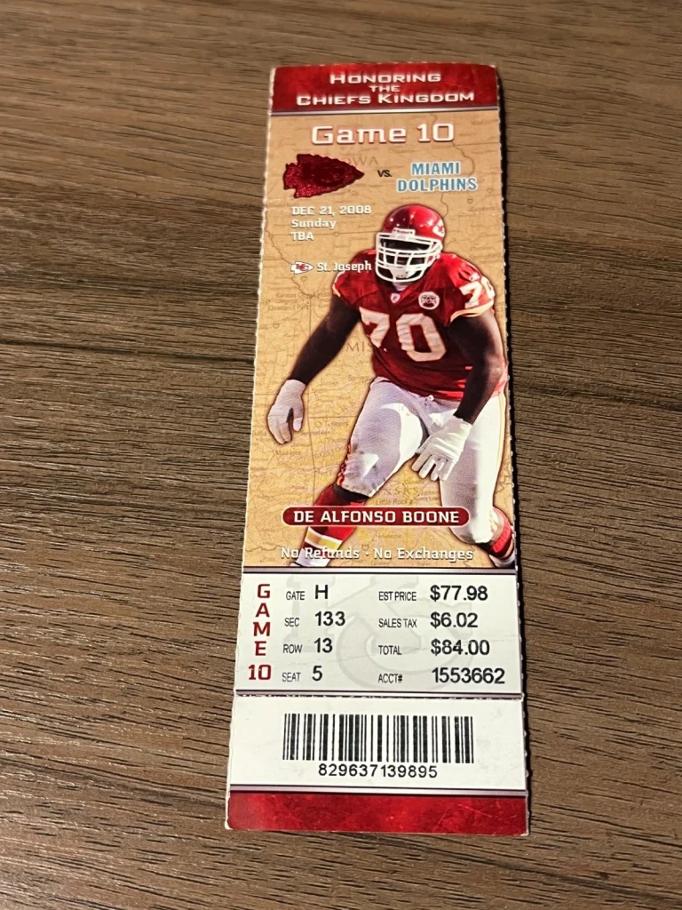 FOOTBALL TICKET STUB ARROWHEAD 2008 KANSAS CITY CHIEFS MIAMI DOLPHINS 12/21