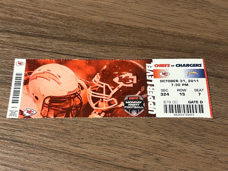 FOOTBALL TICKET STUB ARROWHEAD 2011 KANSAS CITY CHIEFS SAN DIEGO CHARGERS 10/31