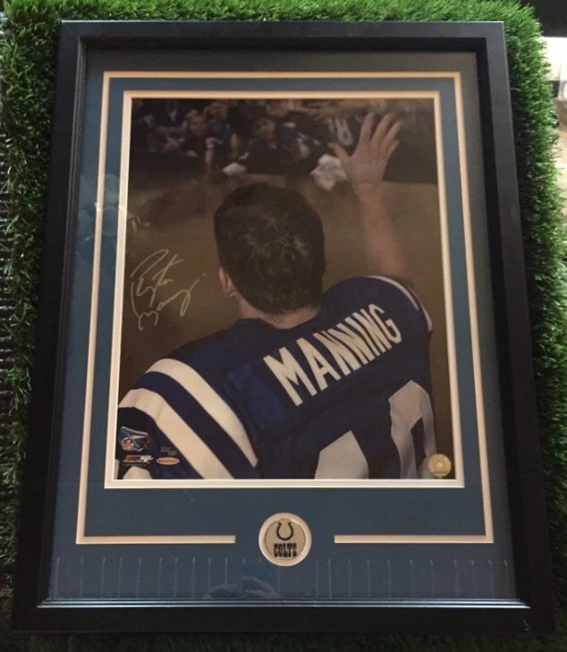 Peyton Manning Autograph Photo  
