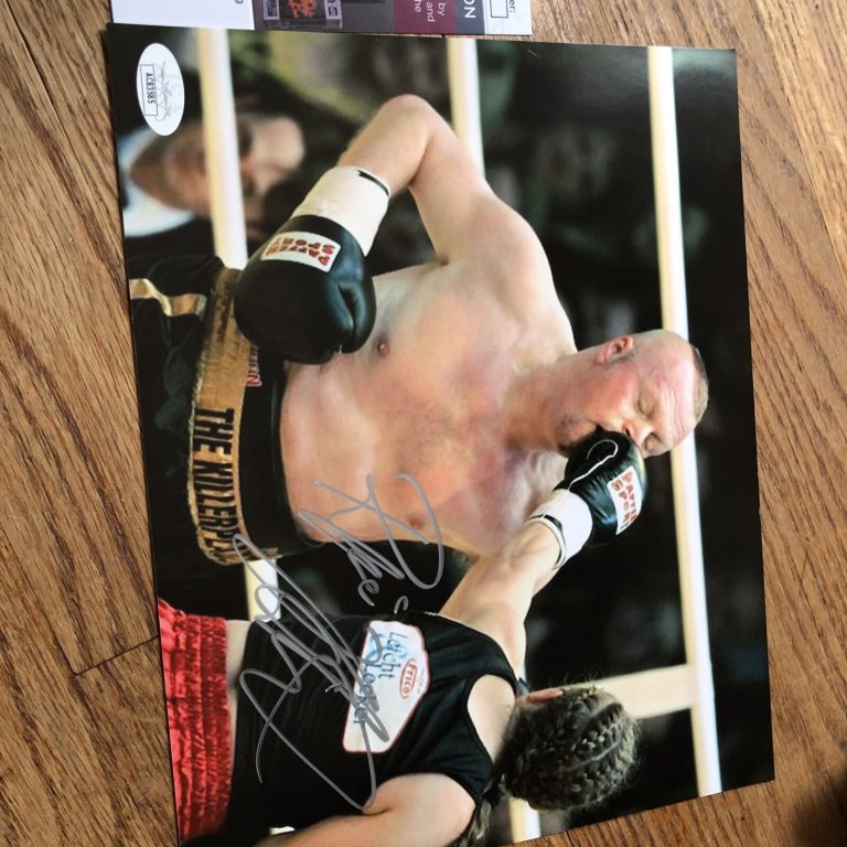 BOXER CHAMPION BOXING HOF REGINA HAMLICH SIGNED PHOTO JSA CERTIFIED