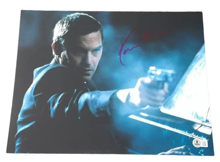 Kevin Costner Signed Autograph 11x14 Photo The Bodyguard Yellowstone Beckett BAS