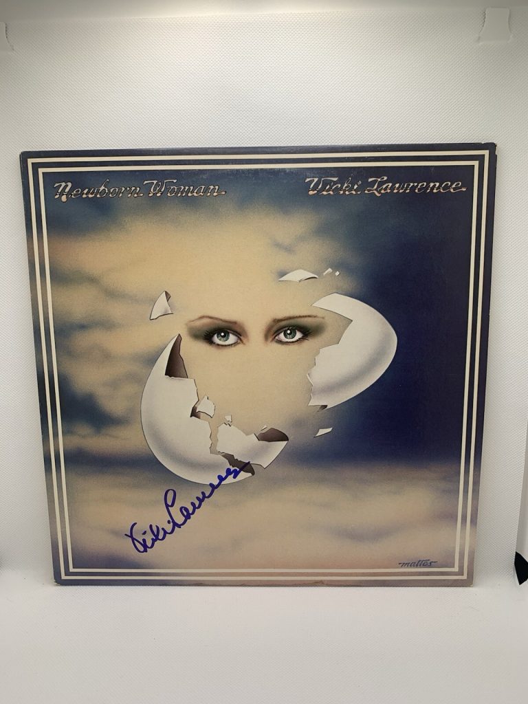 VICKI LAWRENCE Signed NEWBORN WOMAN Vinyl Autographed JSA COA Burnett ALBUM RARE