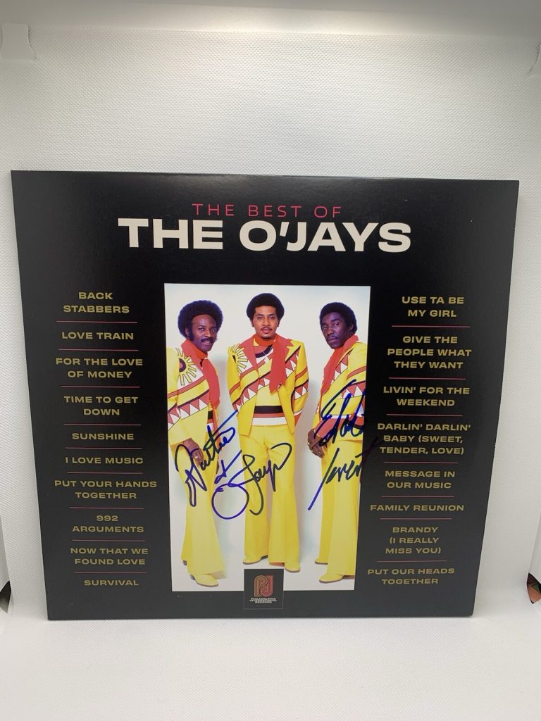 THE O'JAYS SIGNED THE BEST OF VINYL RECORD LP JSA COA  AUTOGRAPHED ALBUM LEVERT