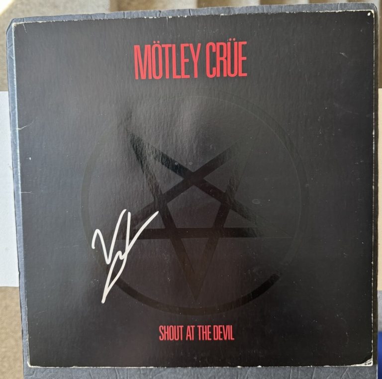 Motley Crue Signed Vinyl Vince Neil Shout At The Devil Autographed PSA/DNA COA