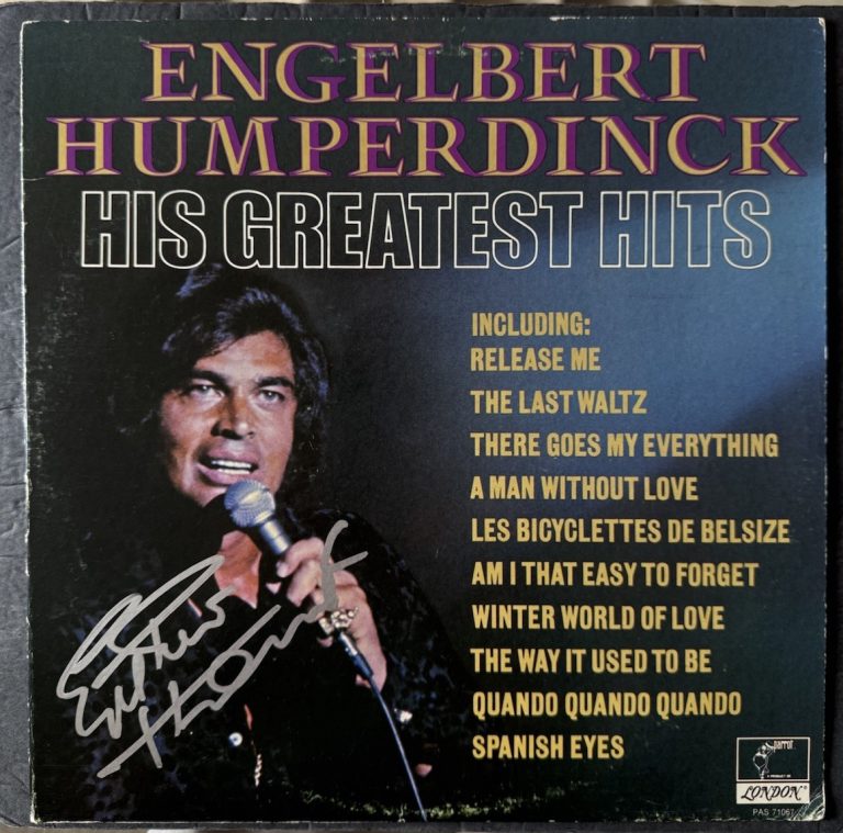 Engelbert Humperdinck Signed Vinyl His Greatest Hits JSA COA autographed Album