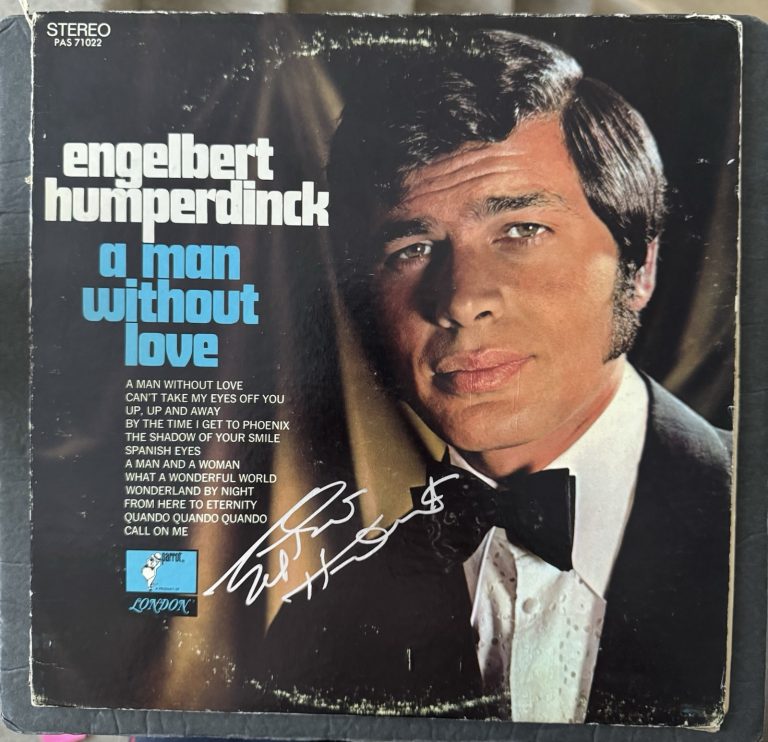 Engelbert Humperdinck Signed Vinyl A Man Without Love JSA COA autograph Album