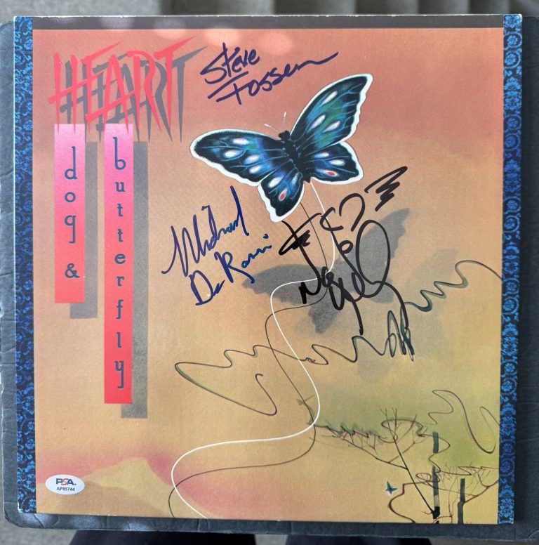 HEART NANCY WILSON SIGNED Vinyl Dog & Butterfly Fossen PSA/DNA COA Derosier