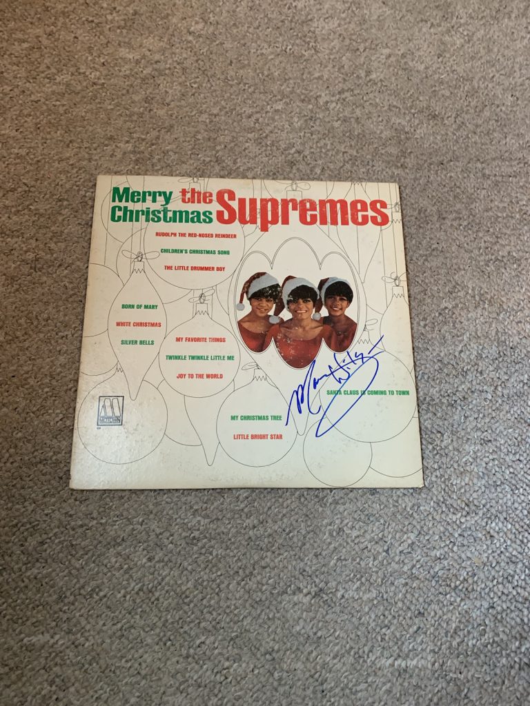 Mary Wilson Signed The Supremes Merry CHRISTMAS Vinyl Autographed Record Album