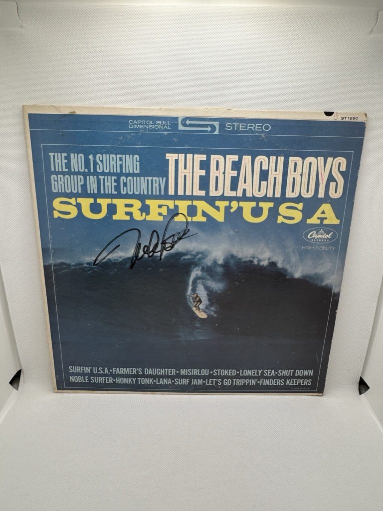MIKE LOVE SIGNED VINYL SURFIN' USA BEACH BOYS AUTOGRAPH JSA COA RECORD READ DESC