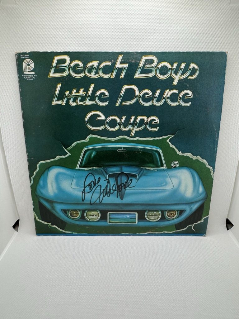 MIKE LOVE SIGNED VINYL LITTLE DEUCE COUPE BEACH BOYS AUTOGRAPH JSA COA RECORD LP