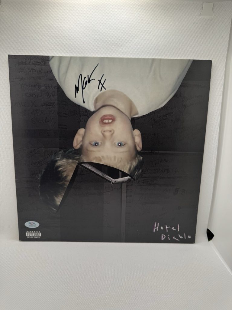 MACHINE GUN KELLY MGK SIGNED AUTOGRAPHED HOTEL DIABLO VINYL ALBUM PSA/DNA COA
