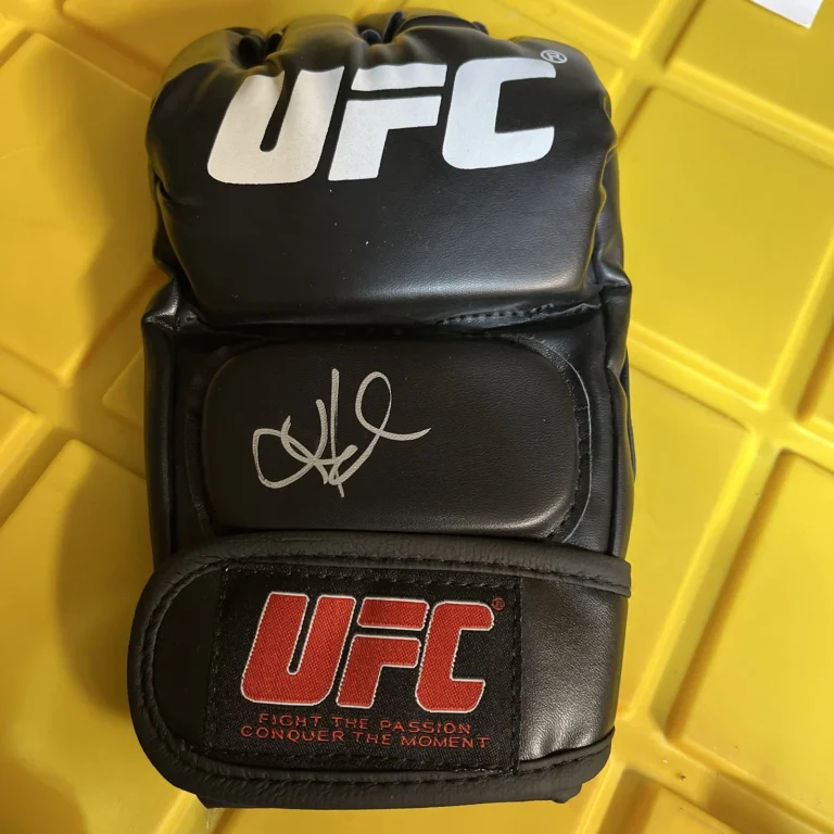 HOLLY HOLM SIGNED UFC GLOVE RONDA ROUSEY MMA JSA AUTHENTICATED #AC83525