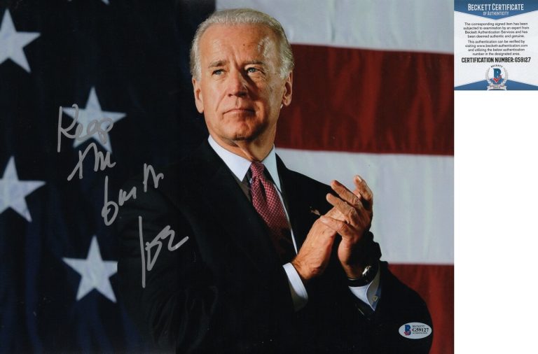 Vice President Joe Biden Signed 11x14 Beckett BAS COA