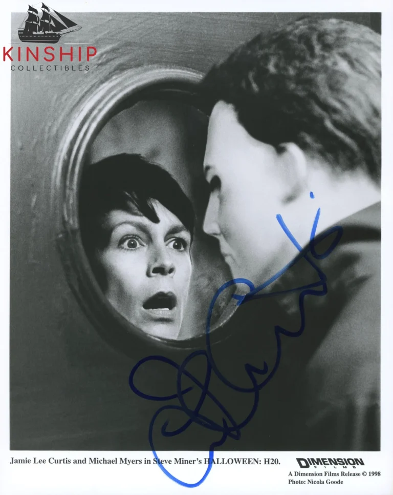 Jamie Lee Curtis signed B&W Halloween Promo Photo JSA COA Vintage Auto B1036