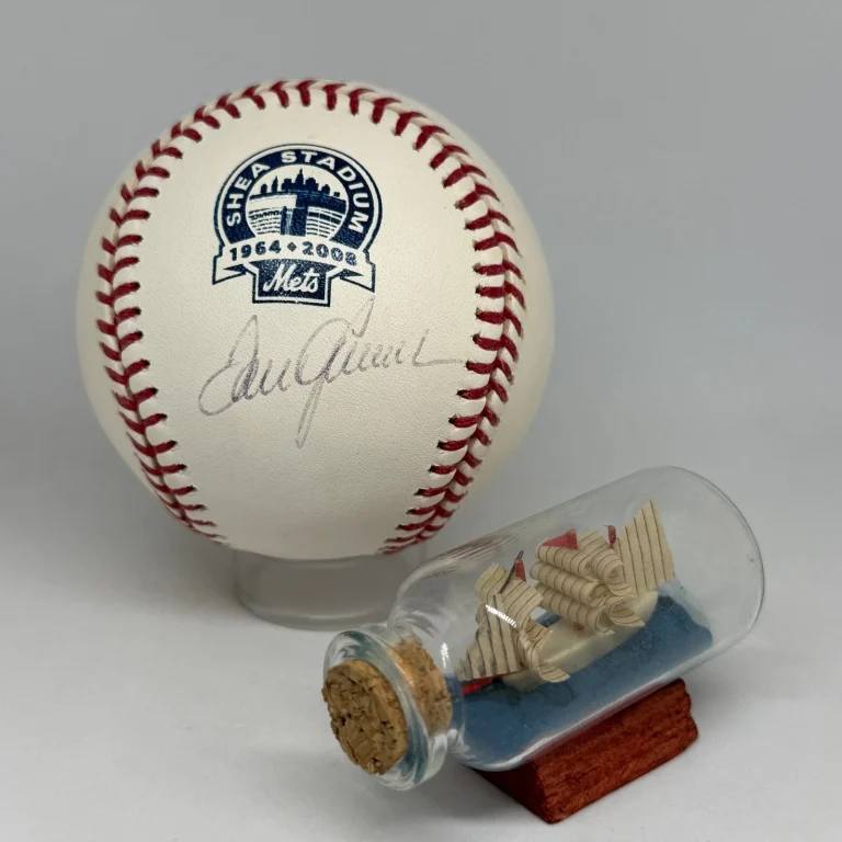 Tom Seaver signed Rawlings Shea Stadium Logo Baseball PSA DNA Mets HOF A4353