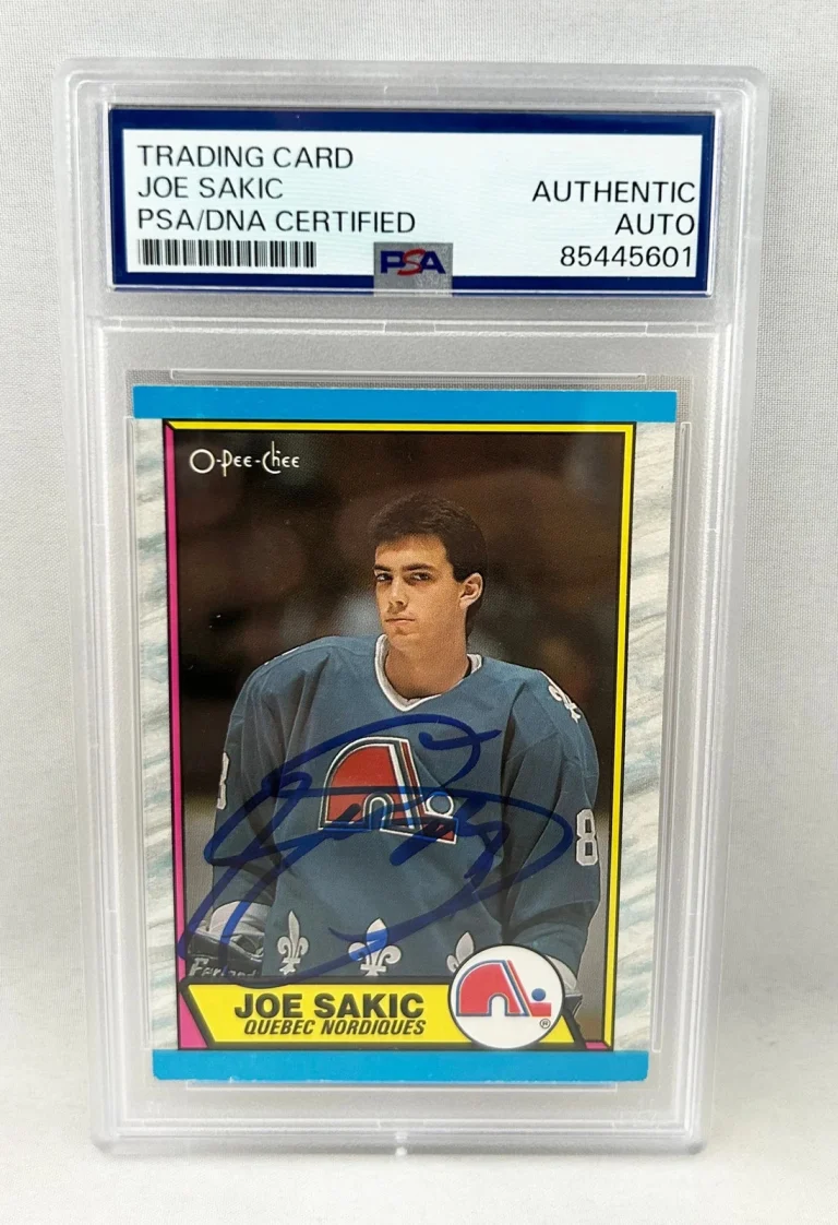 Joe Sakic Signed Rookie Card 1989-90 O-Pee-Chee #113 PSA/DNA COA