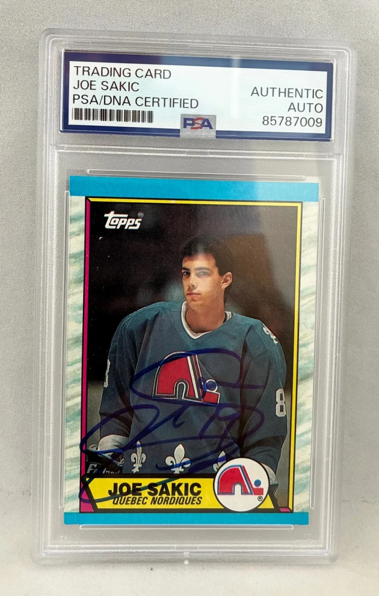 Joe Sakic Signed Rookie Card 1989 Topps #113 PSA/DNA 3 COA