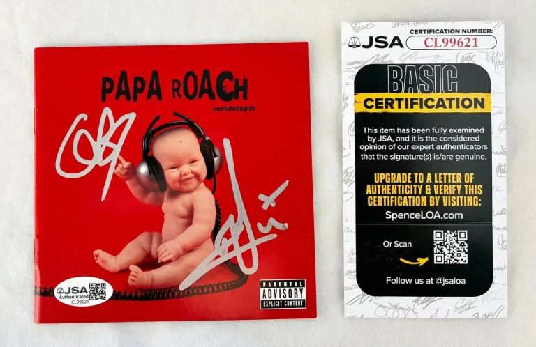 Papa Roach Jacoby Shaddix and Tobin Esperance Signed CD Cover Love Hate Trage...