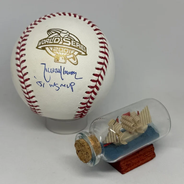 Randy Johnson signed 2001 World Series Logo Baseball JSA Inscribed Auto A4431