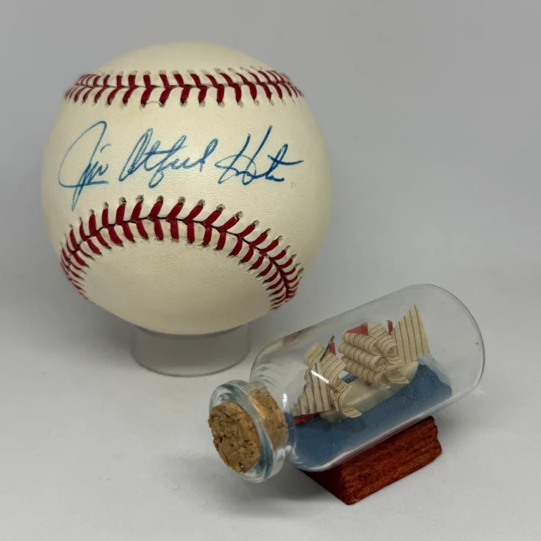Jim Catfish Hunter signed Rawlings OAL Baseball JSA COA Yankees HOF Auto A4459