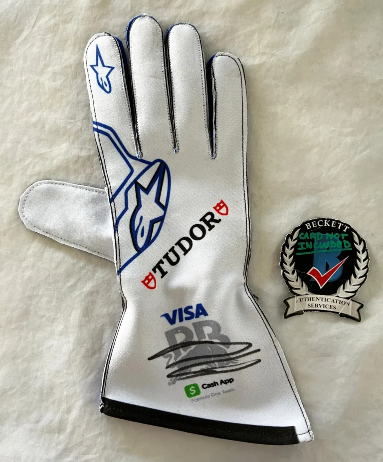Arvid Lindblad Signed Racing Glove Visa Cash App Racing Bulls Formula 1 F1 Be...