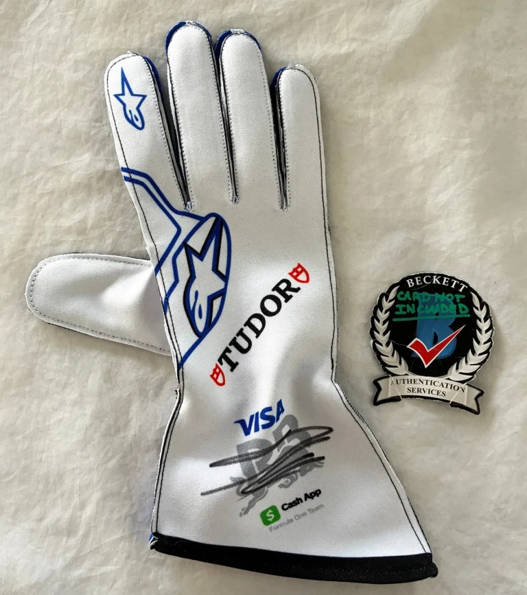 Arvid Lindblad Signed Racing Glove Visa Cash App Racing Bulls Formula 1 F1 Be...