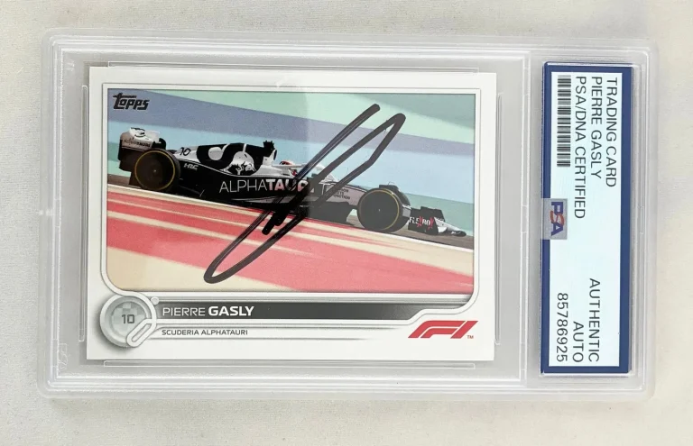 Pierre Gasly Signed Card 2022 Topps #121 F1 PSA/DNA COA