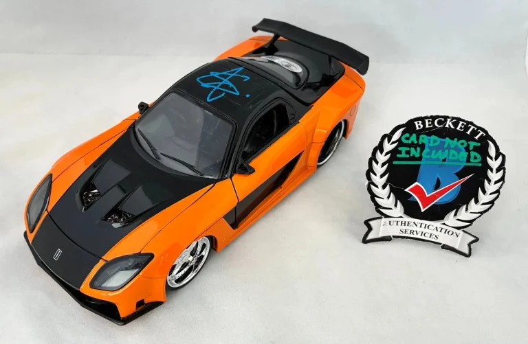 Sung Kang Signed Diecast Car 1:24 Fast and The Furious Han Lue Beckett BAS COA