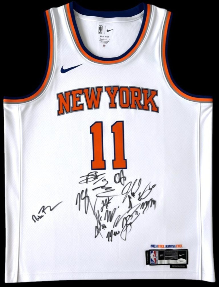 2026 NEW YORK KNICKS TEAM SIGNED AUTOGRAPHED BASKETBALL JERSEY BRUNSON HART JSA!