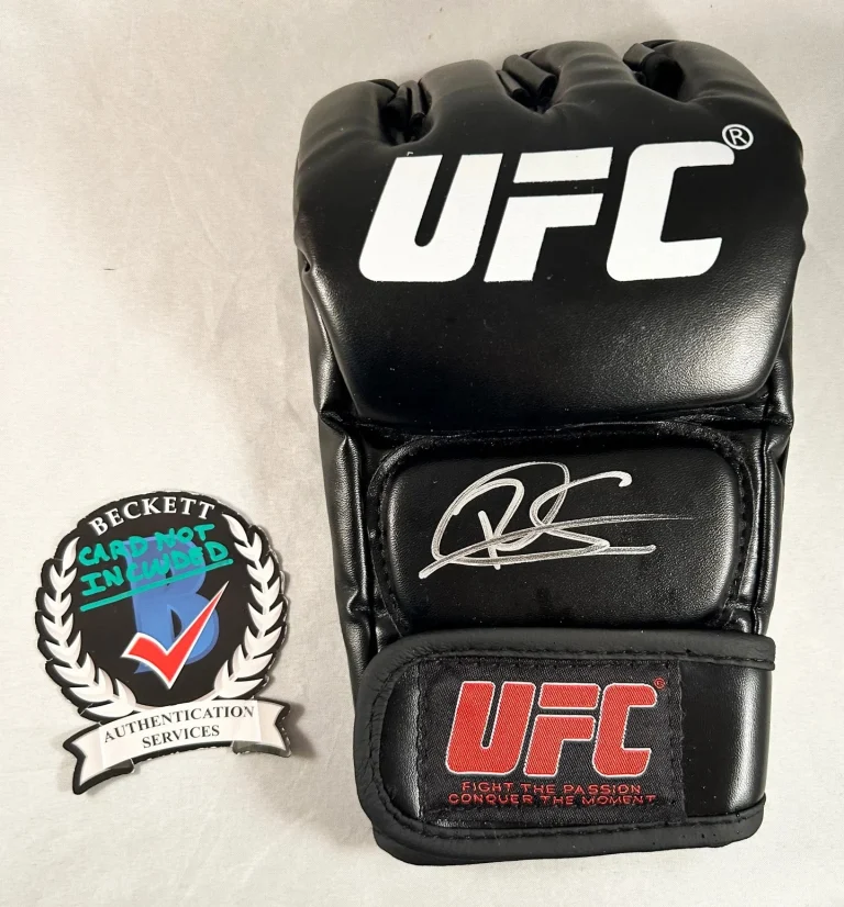Robelis Despaigne Signed UFC Glove MMA Big Boy Beckett BAS COA