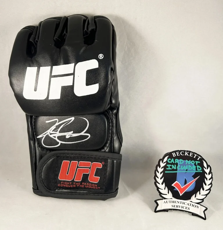 Kelvin Gastelum Signed UFC Glove Beckett BAS 1 COA
