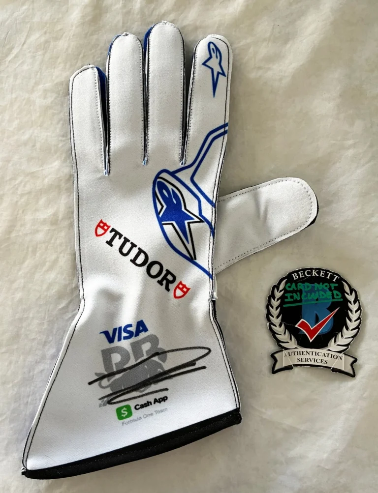 Arvid Lindblad Signed Racing Glove Visa Cash App Racing Bulls Formula 1 F1 Be...