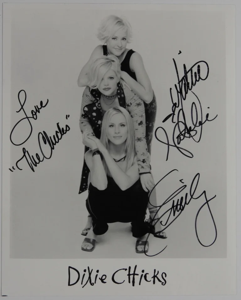 Dixie Chicks Autograph Signed Photo JSA LOA Full Band 8 x 10 The Chicks