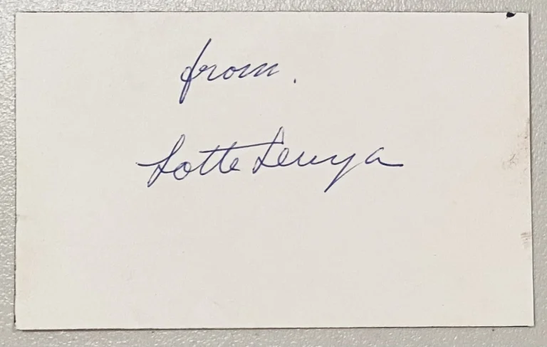 Lotte Lenya Signed Autographed 3x5 Card JSA LOA James Bond From Russia With Love