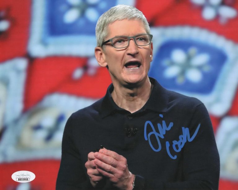Tim Cook Signed 8x10 Photo w/ JSA LOA #BB55908 Apple CEO