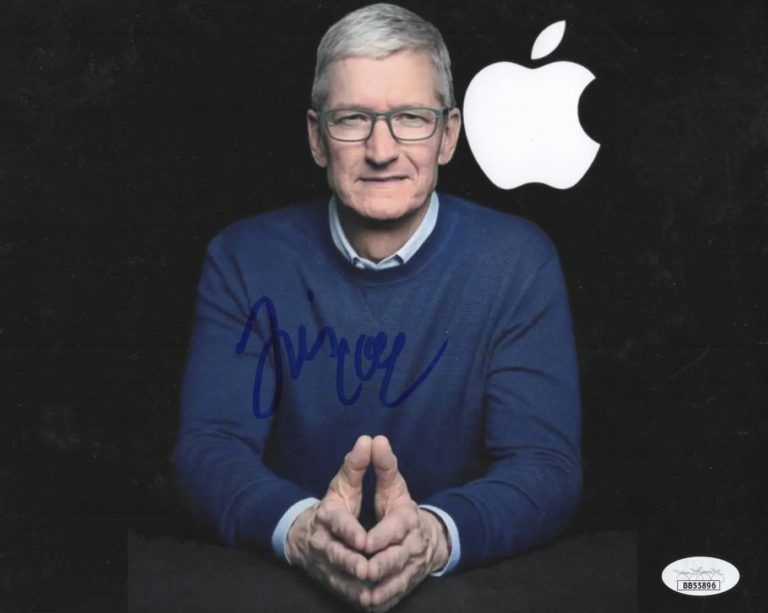 Tim Cook Signed 8x10 Photo w/ JSA LOA #BB55896 GRADED 10! Apple CEO
