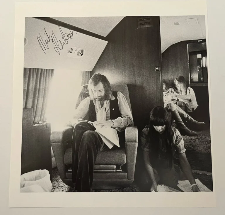 Mick Fleetwood Mac Signed Autograph 9.5