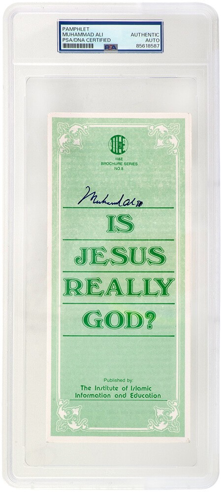 Muhammad Ali Signed Islamic Brochure Green 9x3 Pamplet - (PSA/DNA Encapsulated)