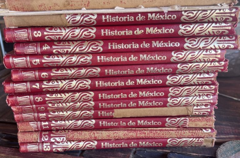 Grand Historia De Mexico Ilustrada 13 Volumes In Spanish Edition Book Set