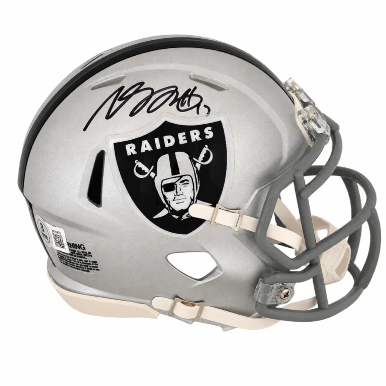 Davante Adams Signed Las Vegas Raiders Riddell Speed Mini Helmet - (Beckett)