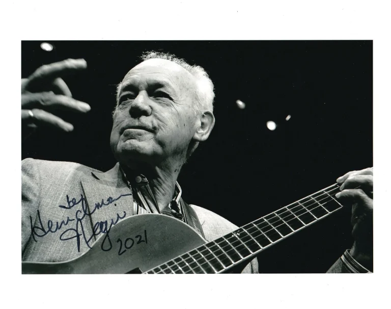 Joe Handyman Negri REAL SIGNED Photo #3 Mister Rogers' Neighborhood COA