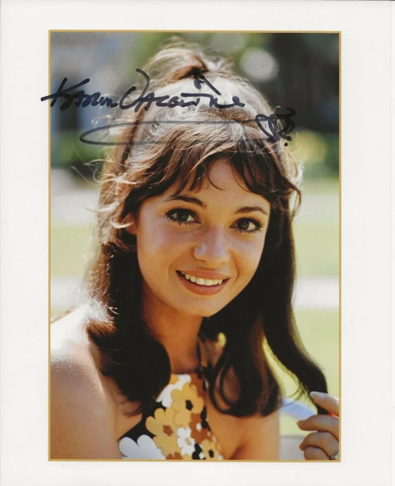 Karen Valentine actress REAL hand SIGNED Photo #4 COA Autographed Gidget