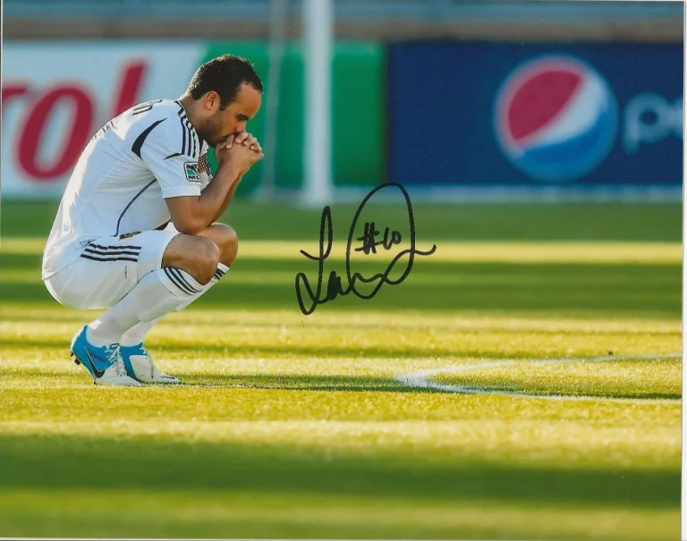 Landon Donovan REAL hand SIGNED Photo Autographed Soccer Player FIFA MLS
