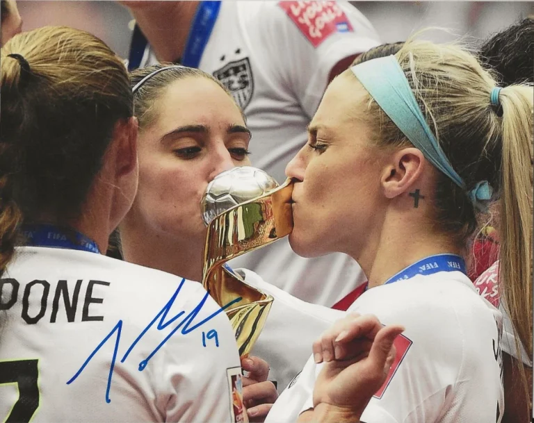 Julie Johnston Ertz REAL SIGNED Photo #3 Autographed Soccer World Cup Proof