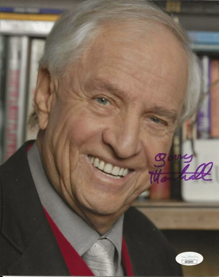 Garry Marshall director REAL hand SIGNED Photo JSA COA Autographed