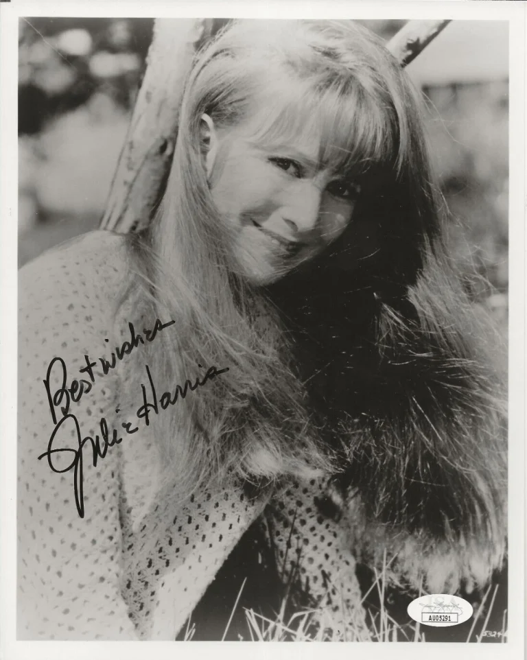 Julie Harris actress REAL hand SIGNED Photo #1 JSA COA Autographed