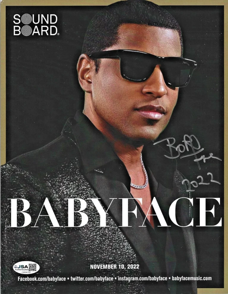 Babyface hand SIGNED Concert Show Promo Photo #1 JSA COA Kenneth Edmonds LaFace